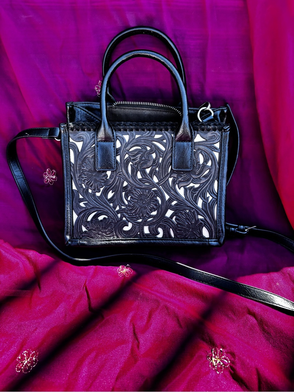 Trinity ranch floral tooled crossbody Women's Handbag